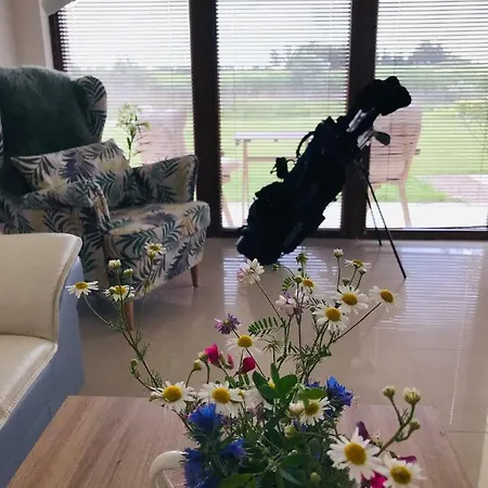 Lighthouse Golf Private - And Blue Holiday home