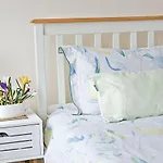 Lighthouse Golf Private - And Blue *