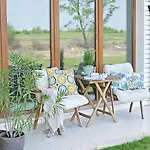 Lighthouse Golf Private - And Blue *