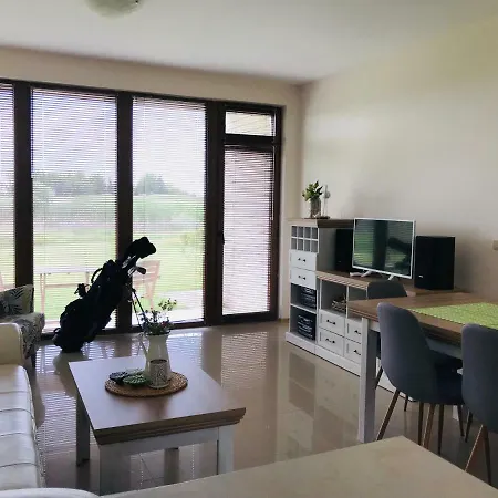 Будинок відпочинку Lighthouse Golf Private - And Blue *